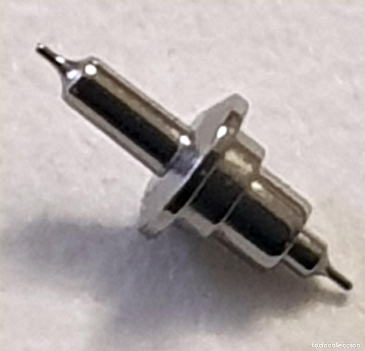 Ricambi di orologi: EJE VOLANTE DE RELOJ AM - CALIBRE 125 - IMAGEN REAL AMPLIADA - X
