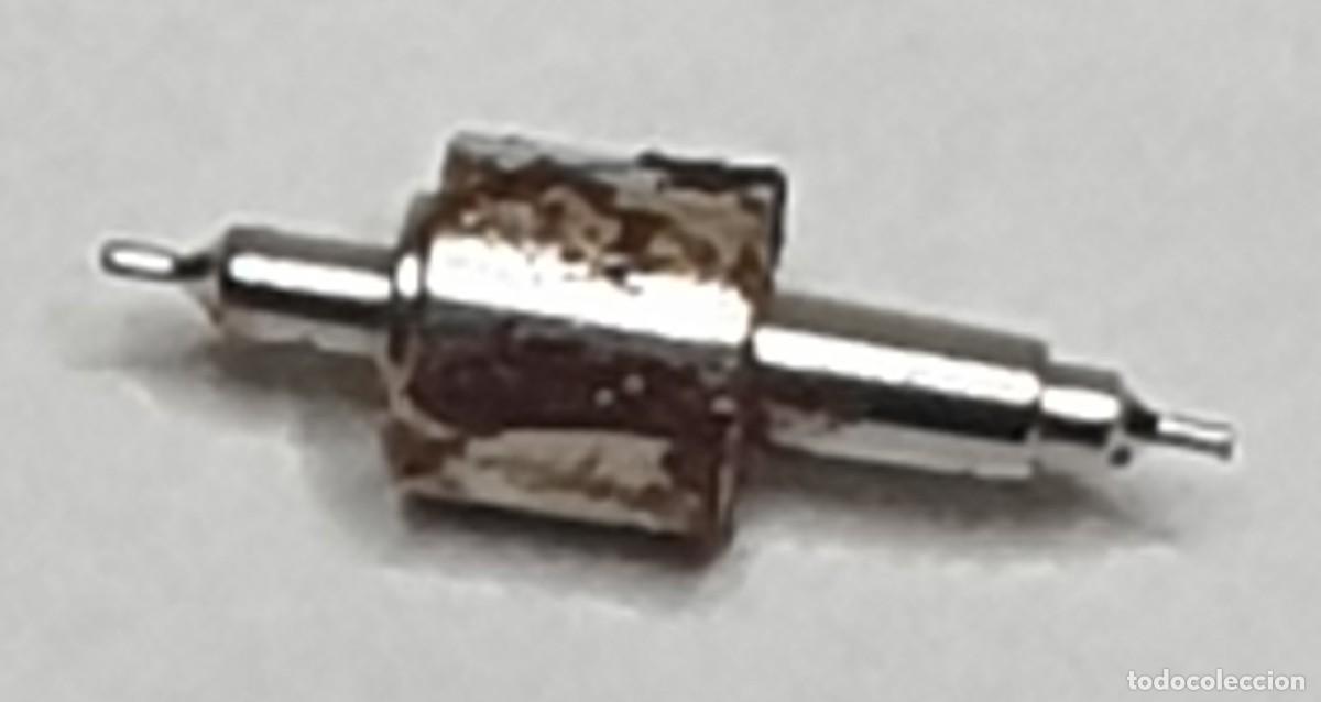 Pi&egrave;ces de rechange de montres et horloges: EJE VOLANTE DE RELOJ BFG 10 1/2&acute;&acute; - 688 &aacute; dgt - IMAGEN REAL AMPLIADA - X
