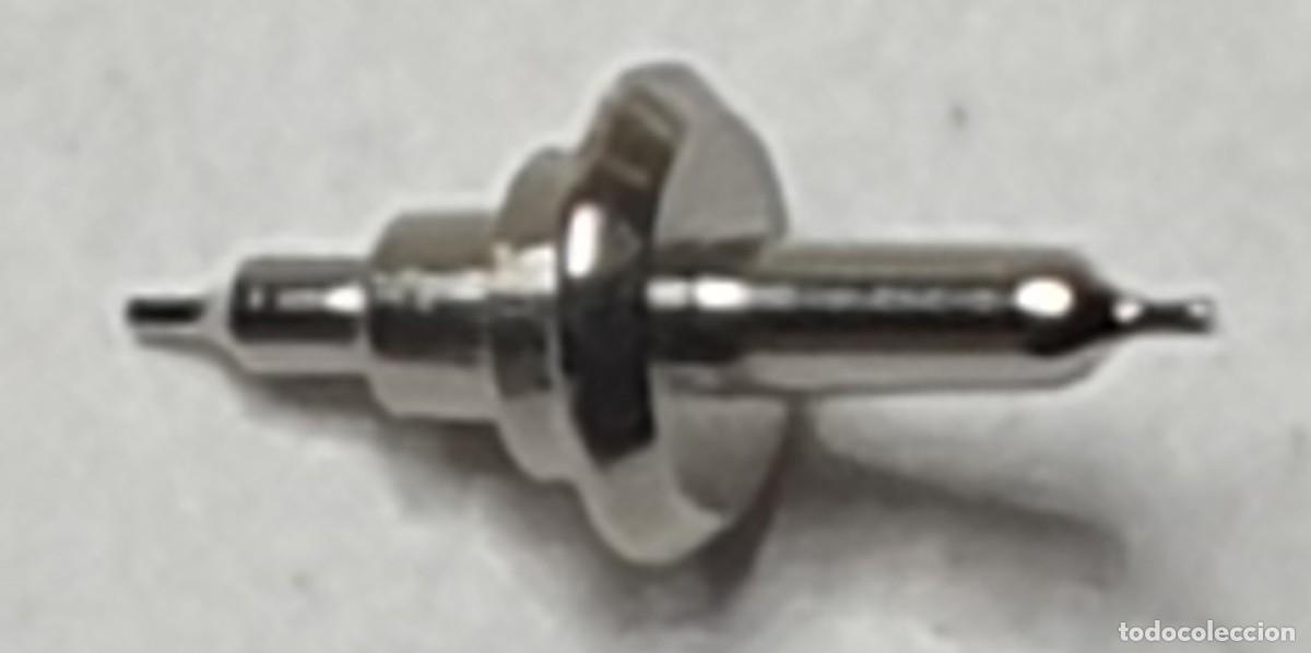 Pi&egrave;ces de rechange de montres et horloges: EJE VOLANTE DE RELOJ FELSA 6 1/2 - 65 - IMAGEN REAL AMPLIADA - X