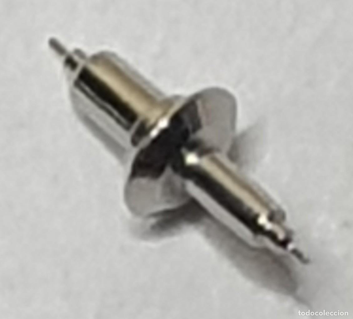 Recambios de relojes: EJE VOLANTE DE RELOJ LANCO 11 1/2&acute;&acute; - 12; 22 - IMAGEN REAL AMPLIADA - X