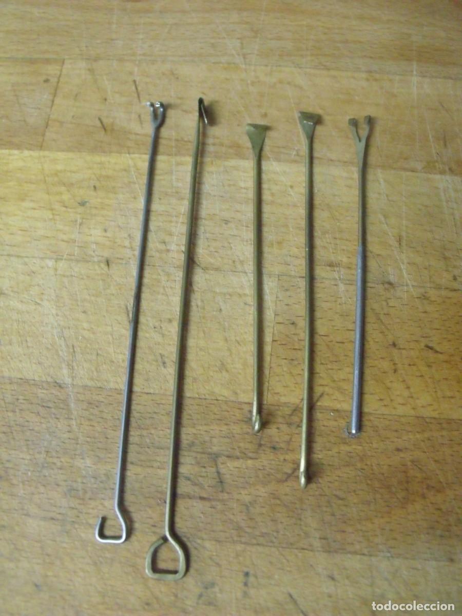 Ersatzteile f&uuml;r Uhren: 5 ejes para pendulos antiguos-lote 551