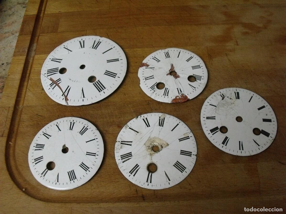 Pe&ccedil;as de reposi&ccedil;&atilde;o de rel&oacute;gios: 4 antiguas esferas en porcelana para maquinarias paris -lote 552