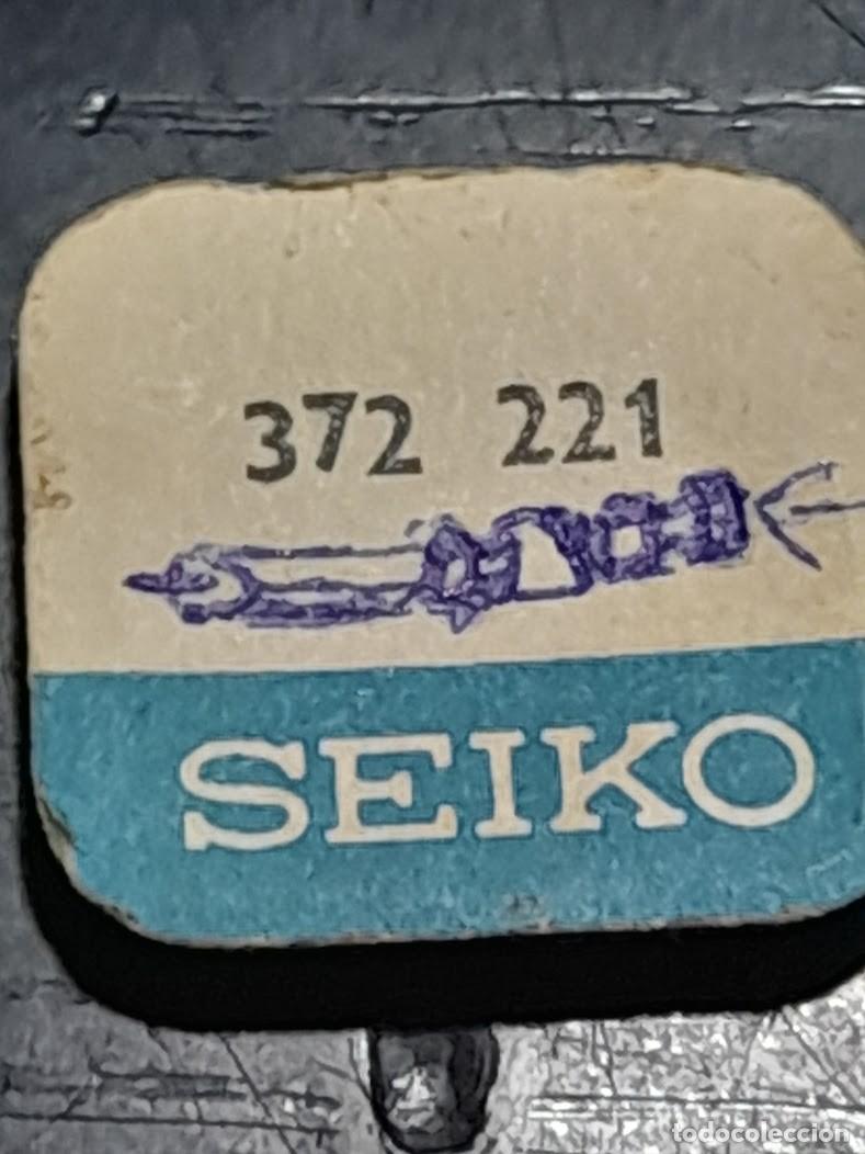 Spare Parts for Watches: Seiko 372 - 221 tija interior 2 fases (macho) - 2 fotos - (cd-7010)