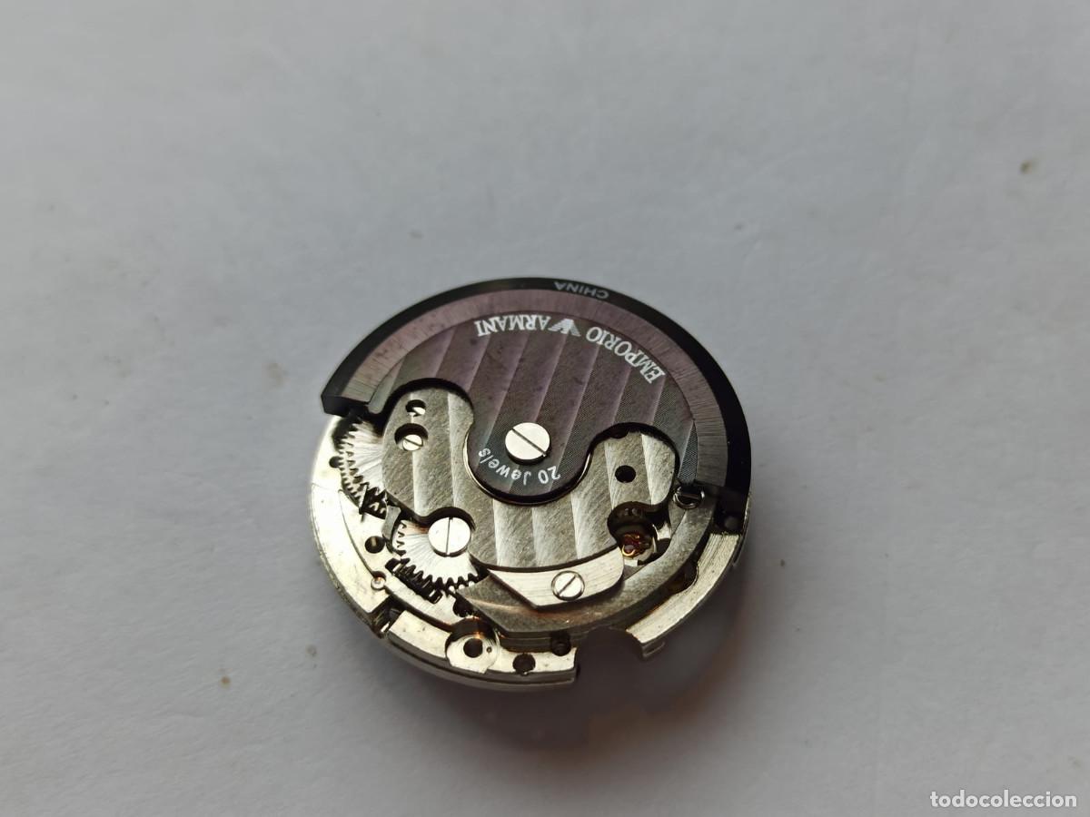 Recambios de relojes: M&aacute;quina Emporio Armani