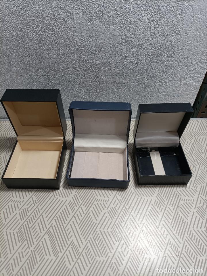 Ersatzteile f&uuml;r Uhren: 3 Cajas para reloj de pulsera. Sin marca