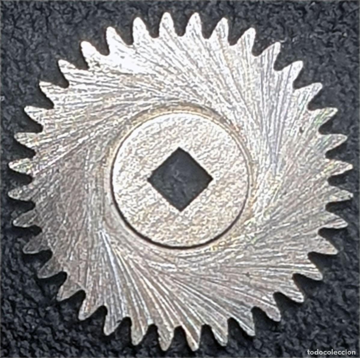 Ricambi di orologi: ENGRANAJE RELOJ OMEGA CALIBRE R13.5 - X