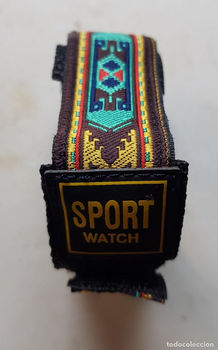 Pe&ccedil;as de reposi&ccedil;&atilde;o de rel&oacute;gios: Pulsera o correa para reloj de Perl&oacute;n con Fieltro de 25 mm. Estampada (NUEVA)