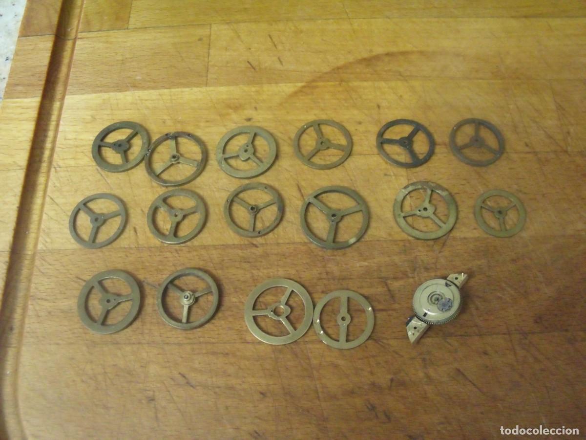 Ricambi di orologi: 17-`piezas relojeria-16 volantes-lote 561