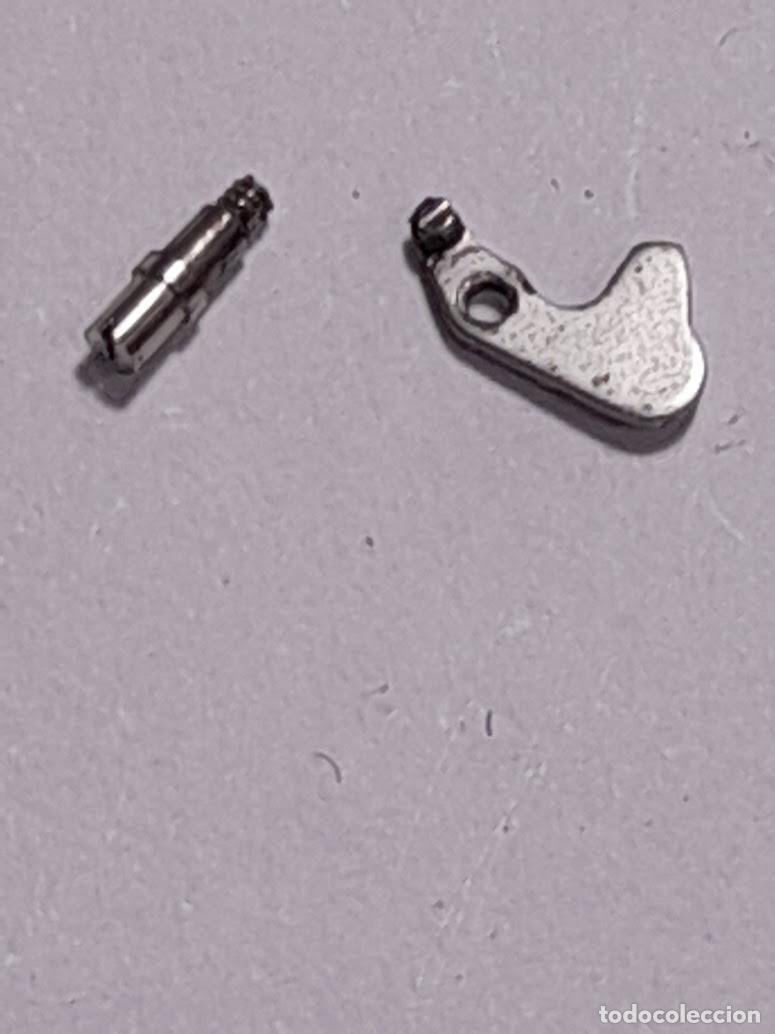 Pe&ccedil;as de reposi&ccedil;&atilde;o de rel&oacute;gios: Arongo 151 - tornillo y tirete - (cd-7029)