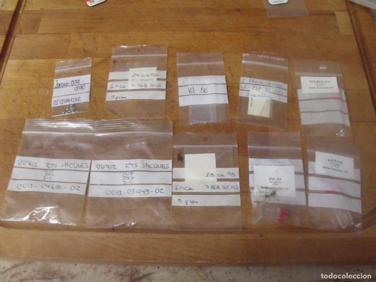 Pe&ccedil;as de reposi&ccedil;&atilde;o de rel&oacute;gios: GRAN LOTE DE RUBIES DE RELOJERIA PARA REPARACION DE RELOJERIA MECANICA-LOTE 559
