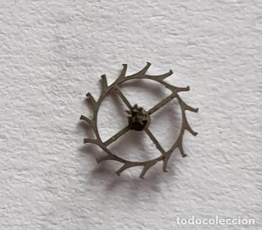 Ersatzteile f&uuml;r Uhren: RUEDA ESCAPE AUTOMATICO ETA 2522
