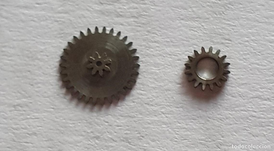 Ersatzteile f&uuml;r Uhren: RUEDAS INTERMEDIAS RELOJ MECANICO AS 1560