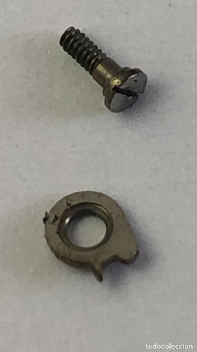 Ersatzteile f&uuml;r Uhren: ZENITH CAL. 120 Part Pieza Clic parte 425 &rdquo;