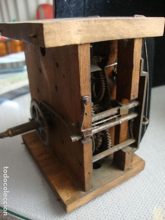 Ersatzteile f&uuml;r Uhren: antigua maquina reloj
