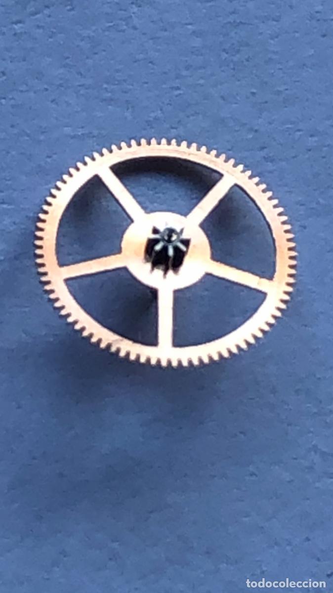 Ersatzteile f&uuml;r Uhren: OMEGA CAL.562 (Engranaje conductora NO: 1437 ) piezas de repuestos originales &rdquo;