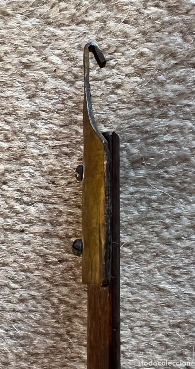 Recambios de relojes: Antiguo pendulo de reloj en madera y lat&oacute;n - Foto 5