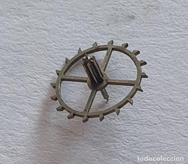 Ricambi di orologi: RUEDA ESCAPE RELOJ VOLSILLO ROKOPF DIAMETRO 7.1/4 ALTURA 5 PI&Ntilde;ON 1.00