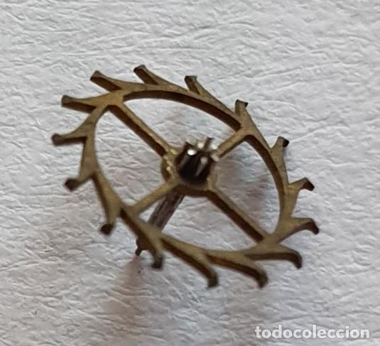 Ricambi di orologi: RUEDA ESCAPE RELOJ VOLSILLO ANCORA FINA DIAMETRO 7.1/2 ALTURA 4.1/2 PI&Ntilde;ON 0.85