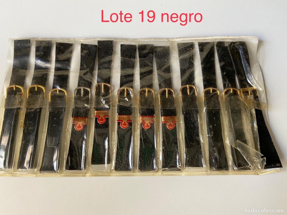 Pe&ccedil;as de reposi&ccedil;&atilde;o de rel&oacute;gios: C-187. Blister de 12 correas de piel genuina para reloj pulsera. Majestic&hellip;