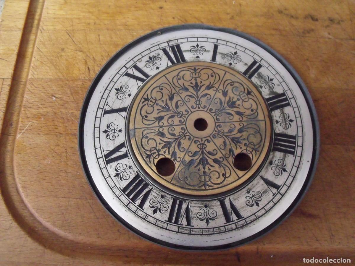 Pi&egrave;ces de rechange de montres et horloges: antigua esfera en chapara repujada para reloj pared-lote 573