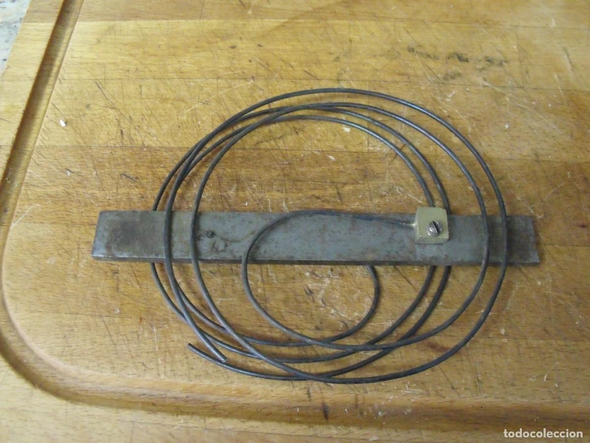 Pi&egrave;ces de rechange de montres et horloges: RARA SONERIA DOBLE PARA RELOJ SOBREMESA O PARED-LOTE 573