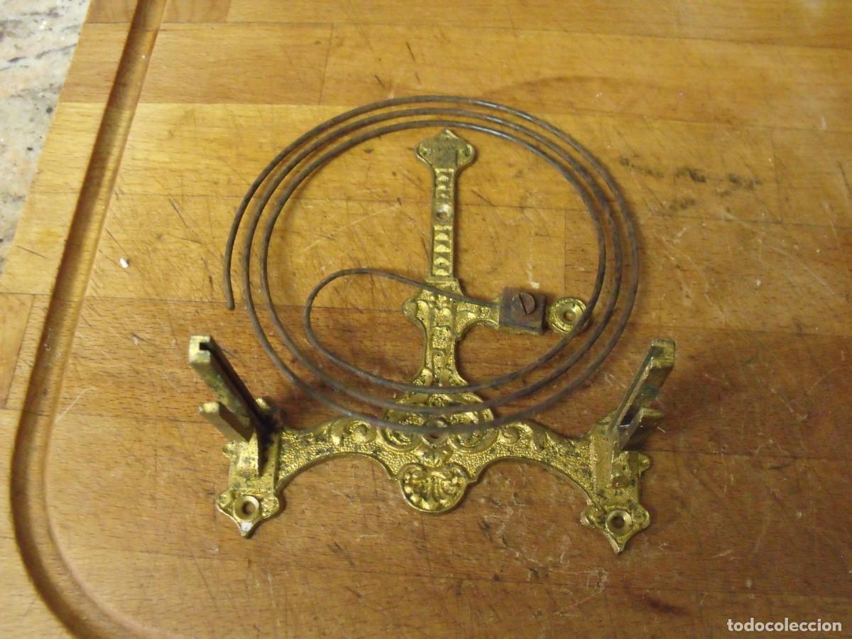 Pi&egrave;ces de rechange de montres et horloges: soporte con gong para reloj alfonsino-lote 573