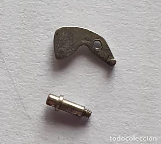 Recambios de relojes: TIRETE Y TORNILLO VENUS 180