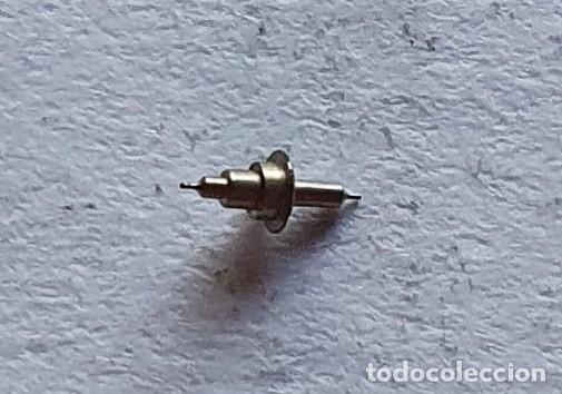 Recambios de relojes: ejes de volante AS 960