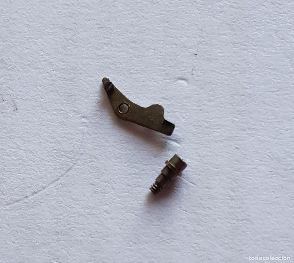 Ersatzteile f&uuml;r Uhren: TIRETE Y TORNILLO AMIDA 544