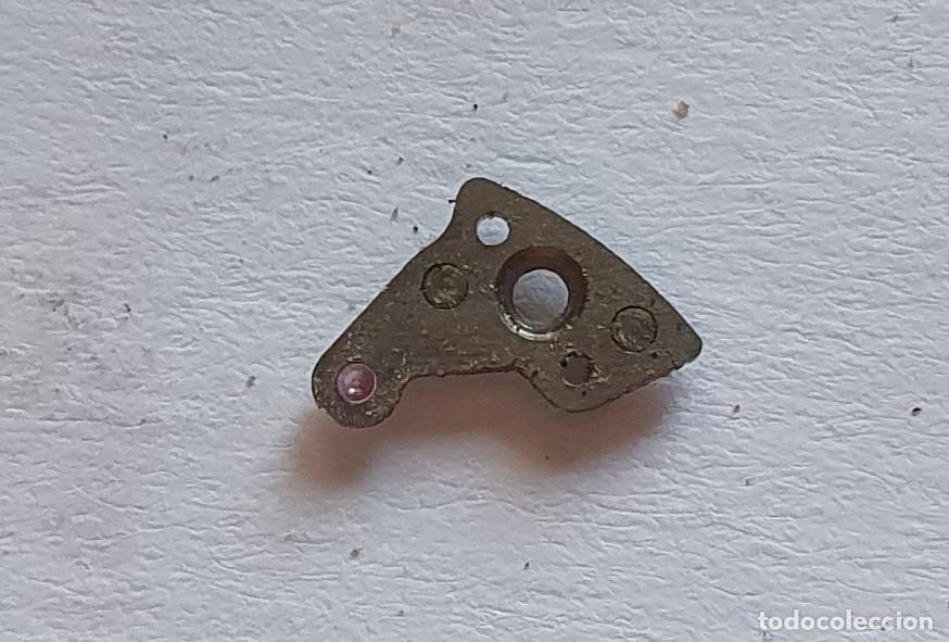 Pi&egrave;ces de rechange de montres et horloges: PUENTE ANCORA EBOSA 65