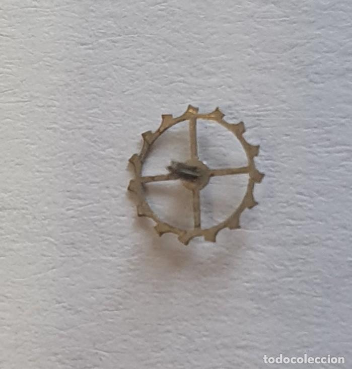 Spare Parts for Watches: RUEDA ESCAPE reloj mecanico BRAC 2002