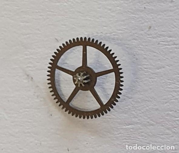 Spare Parts for Watches: RUEDA PRIMERA reloj mecanico BRAC 2002