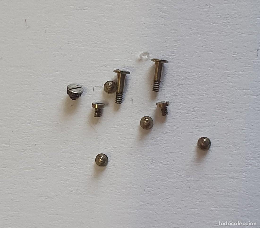 Pi&egrave;ces de rechange de montres et horloges: LOTE TORNILLOS BRAC 2002