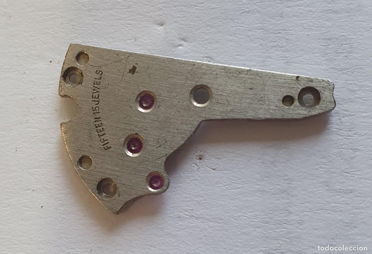 Pi&egrave;ces de rechange de montres et horloges: PUENTE RODAJE BRAC 2002