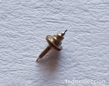 Pi&egrave;ces de rechange de montres et horloges: ejes de volante BRAC 3011