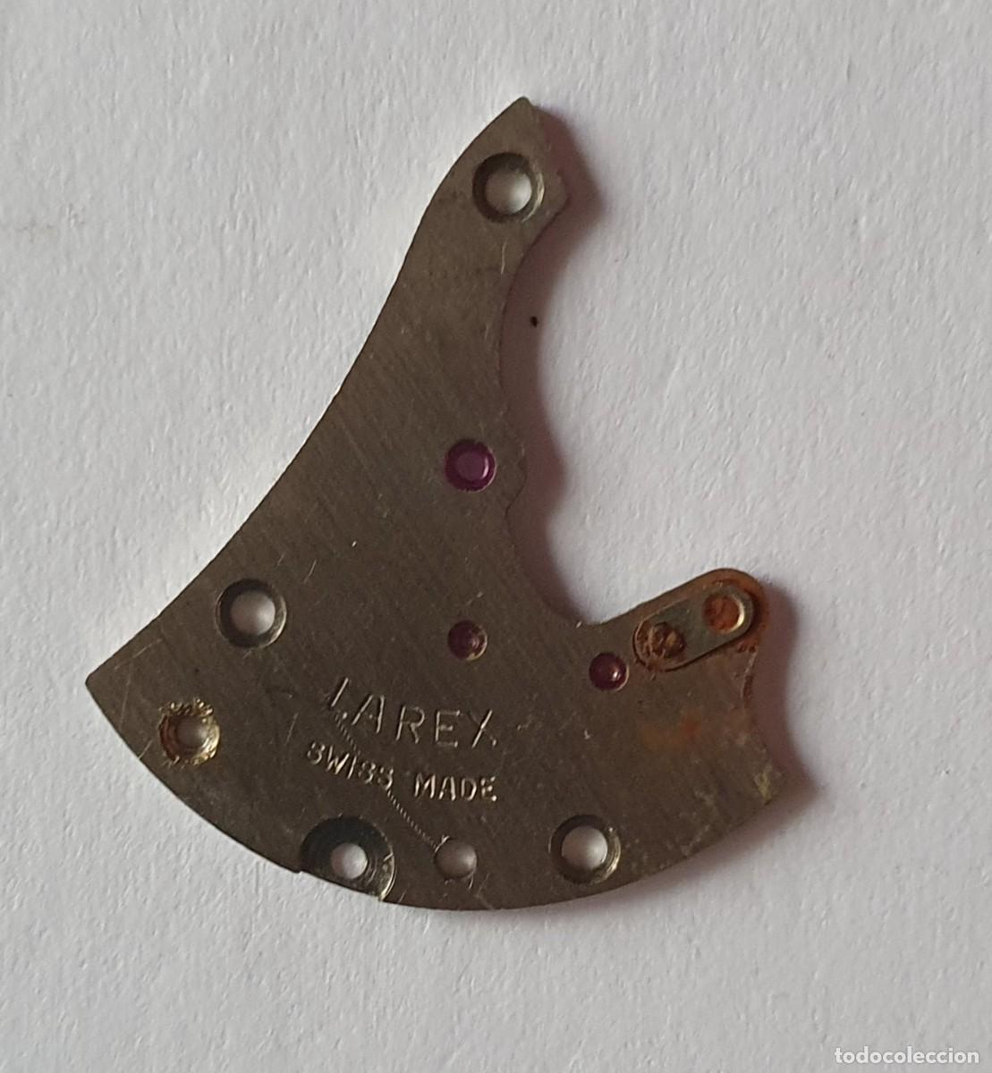 Pi&egrave;ces de rechange de montres et horloges: PLATINA ruedas reloj mecanico LAREX 1077