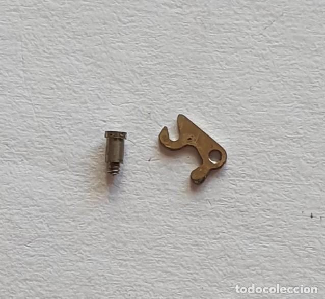 Recambios de relojes: TIRETE Y TORNILLO ORIS 392 - Foto 1