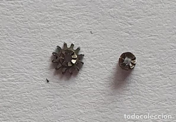 Pi&egrave;ces de rechange de montres et horloges: RUEDA CANTO Y CUADRADILLO BUSER 151