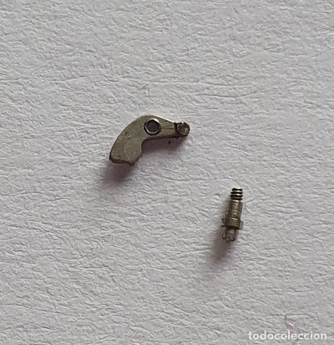 Pi&egrave;ces de rechange de montres et horloges: TIRETE Y TORNILLO BUSER 151