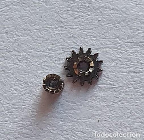 Spare Parts for Watches: RUEDA CANTO Y CUADRADILLO FHF 351