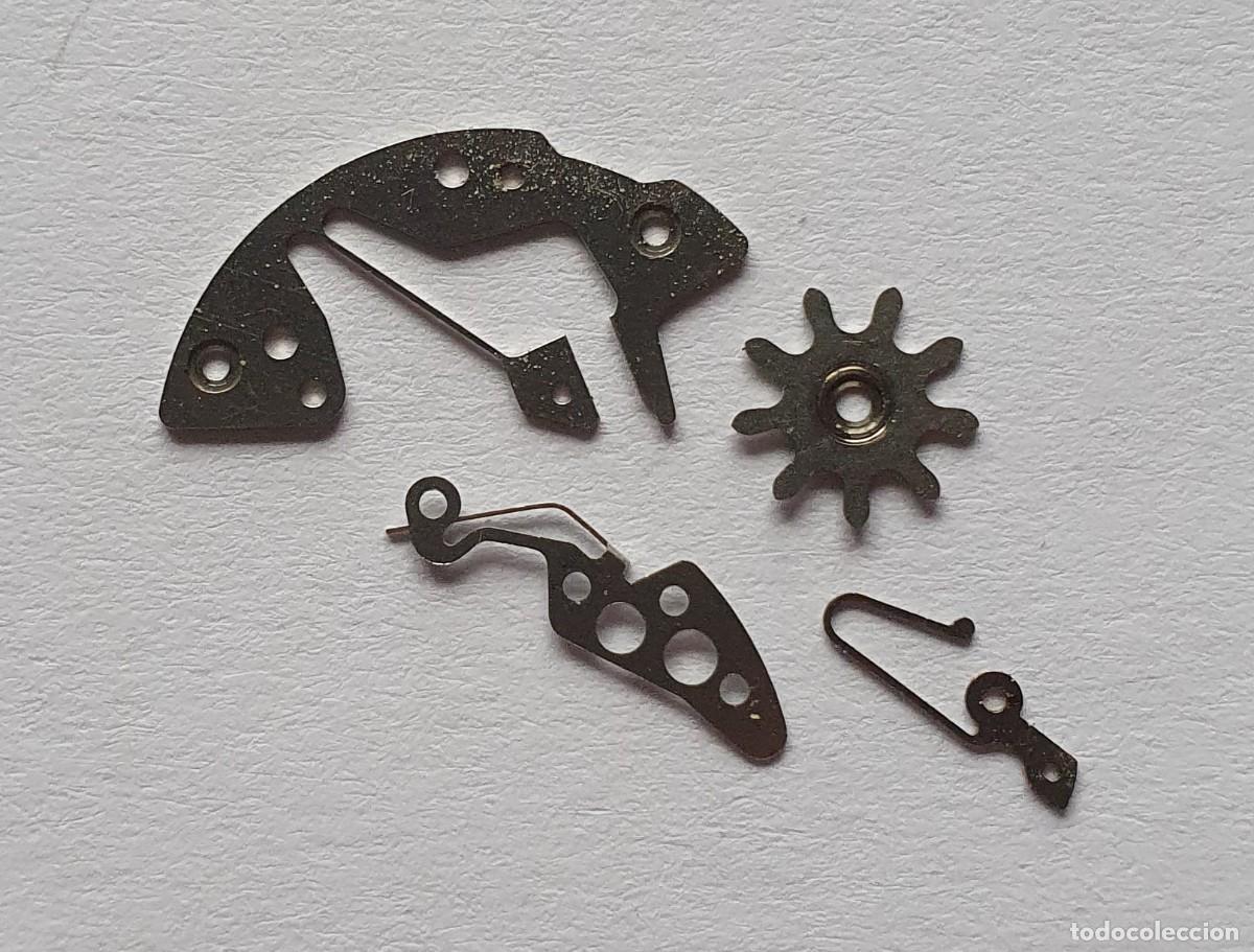 Spare Parts for Watches: muelles reloj automatico CITIZEN 7270 CALENDARIO