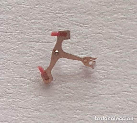 Ricambi di orologi: ancora RELOJ MECANICO UT 6480