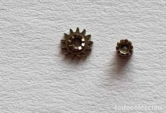 Spare Parts for Watches: RUEDA CANTO Y CUADRADILLO FHF 35