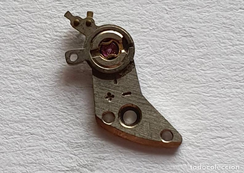 Recambios de relojes: PUENTE DE VOLANTE FHF 35