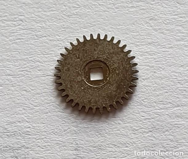 Recambios de relojes: RUEDA ROCHETE FHF 35