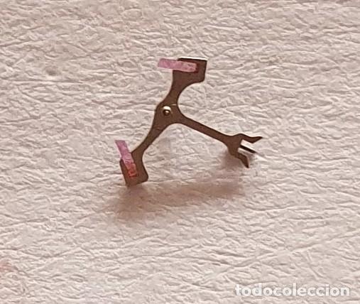 Recambios de relojes: ancora RELOJ FELSA 4028