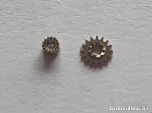 Spare Parts for Watches: RUEDA CANTO Y CUADRADILLO FHF 69-21