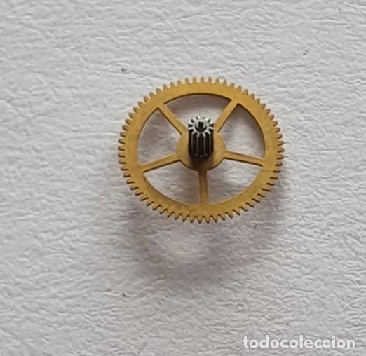 Pi&egrave;ces de rechange de montres et horloges: RUEDA CUBO RONDA 938