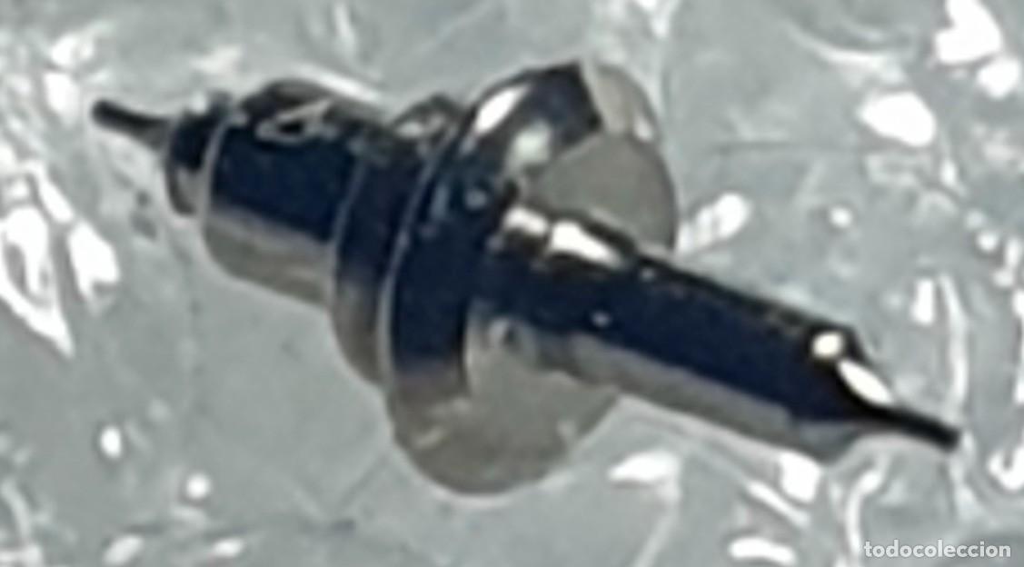 Ricambi di orologi: EJE VOLANTE DE RELOJ KF. GRANA - CALIBRE 340 - BALANCE STAFFS - X