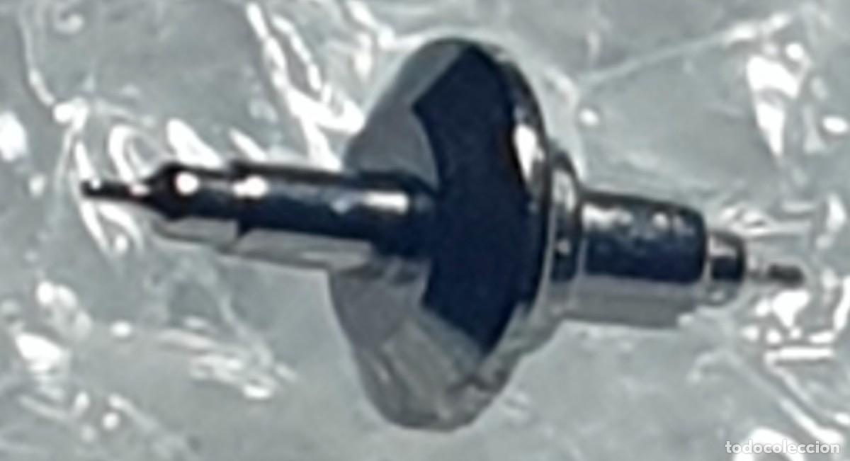 Ricambi di orologi: EJE VOLANTE DE RELOJ FEF - CALIBRE 250 - BALANCE STAFFS - X